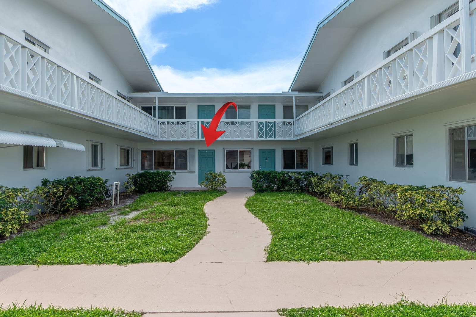 Pending home at 2290 SUNSET Avenue 7, Lake Worth Beach, FL 33461