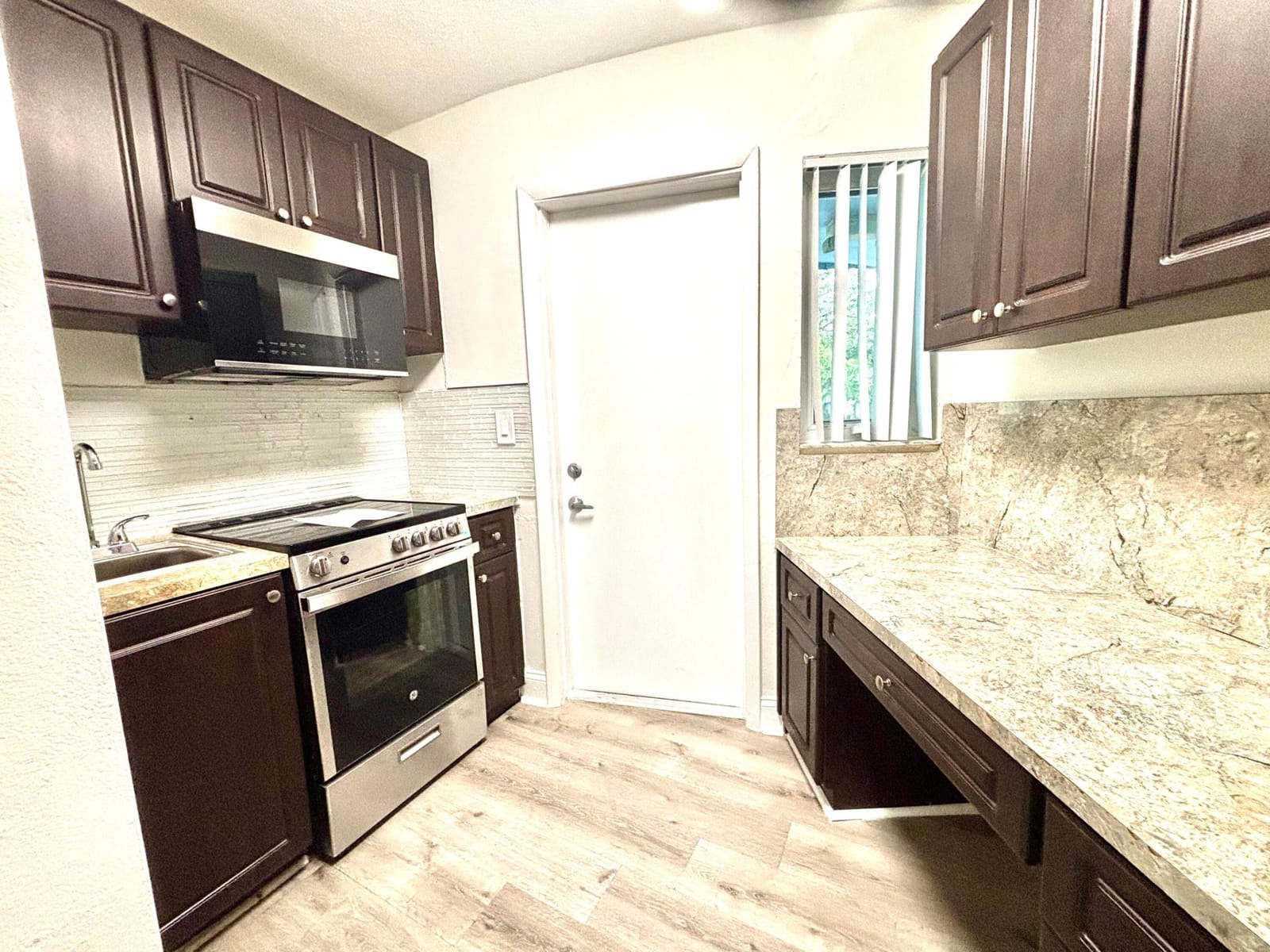 431 W CAMINO REAL 28 — photo 9