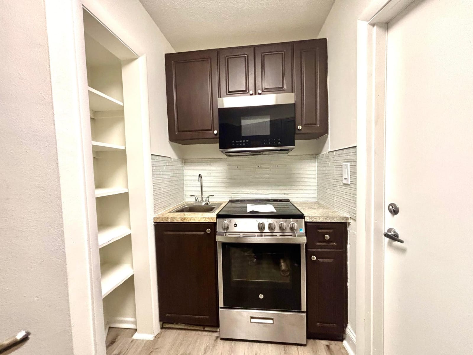 431 W CAMINO REAL 28 — photo 10