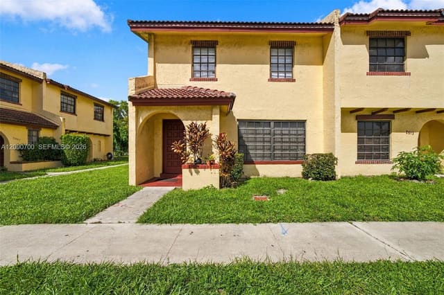2611 NW 47th Lane 3201, Lauderdale Lakes, FL 33313