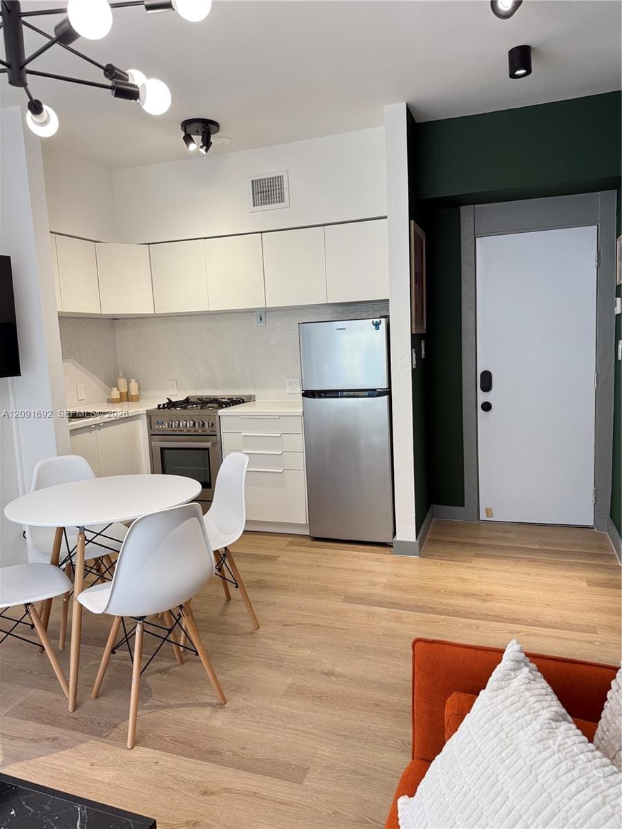1320 Drexel Avenue 302, Miami Beach, FL 33139 photo 2