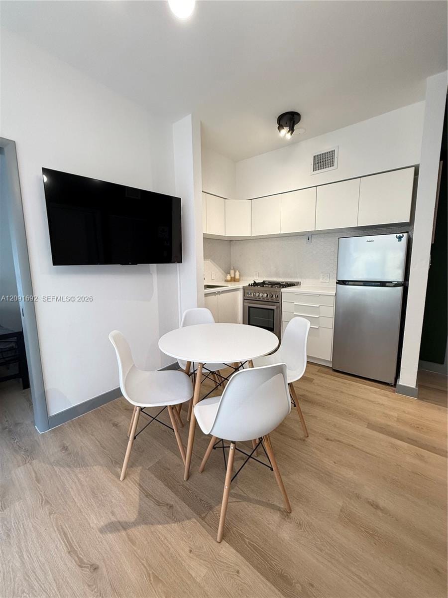 1320 Drexel Avenue 302, Miami Beach, FL 33139 photo 4