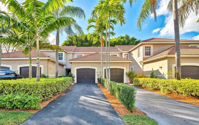621 Talavera Road 621, Weston, FL 33326