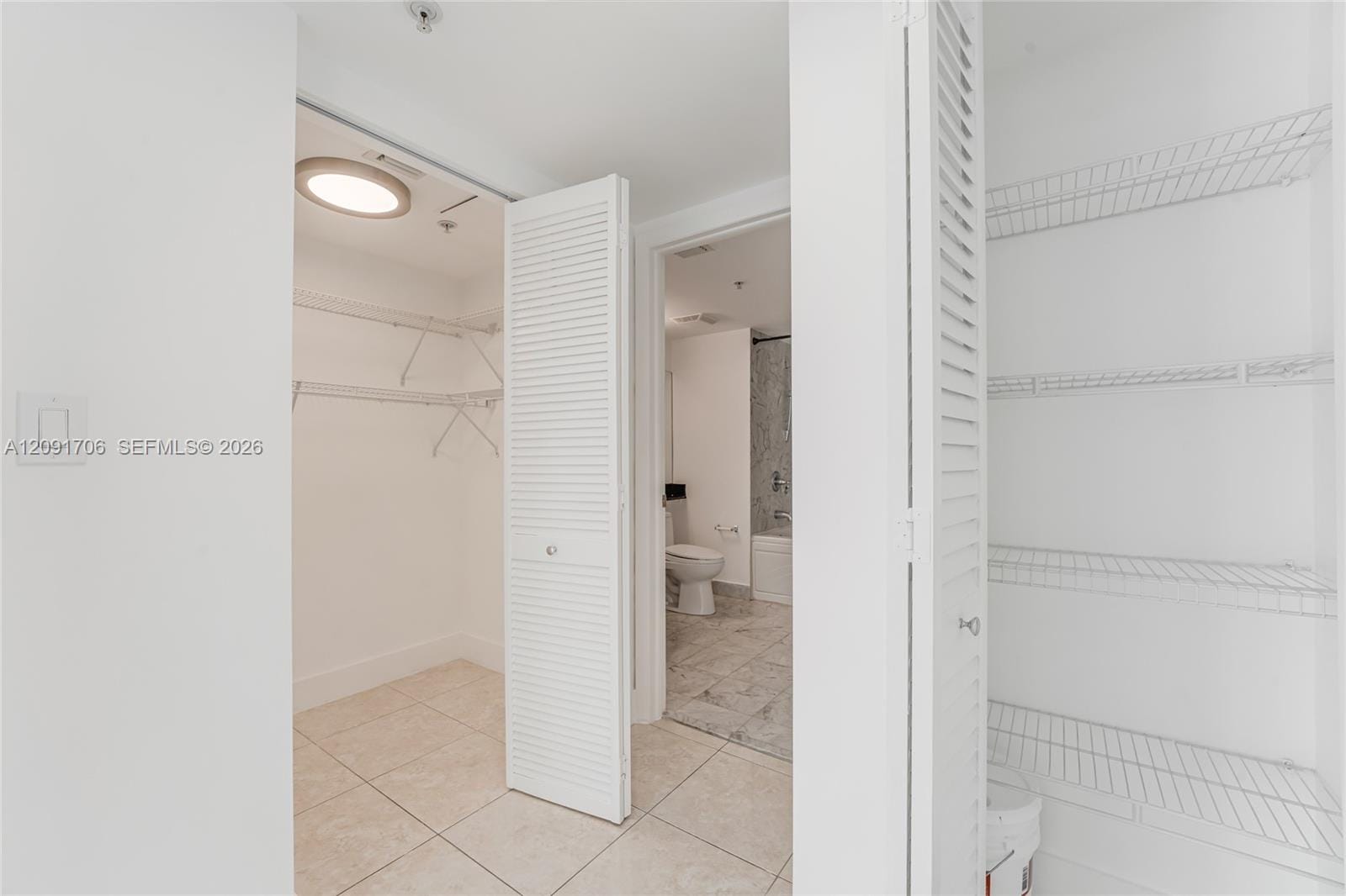 31 SE 5th Street 409 — photo 11