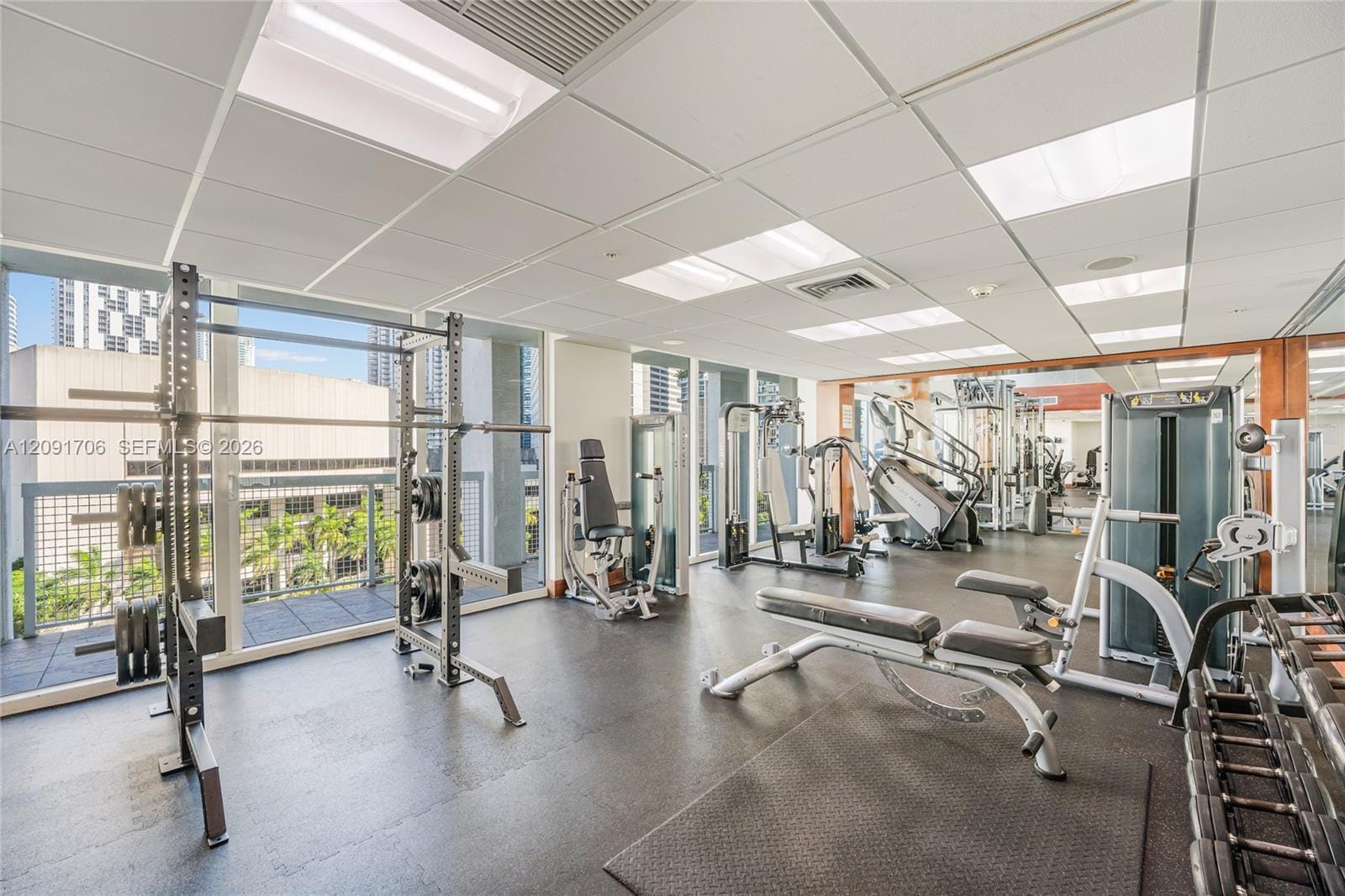 31 SE 5th Street 409, Miami, FL 33131 photo 22