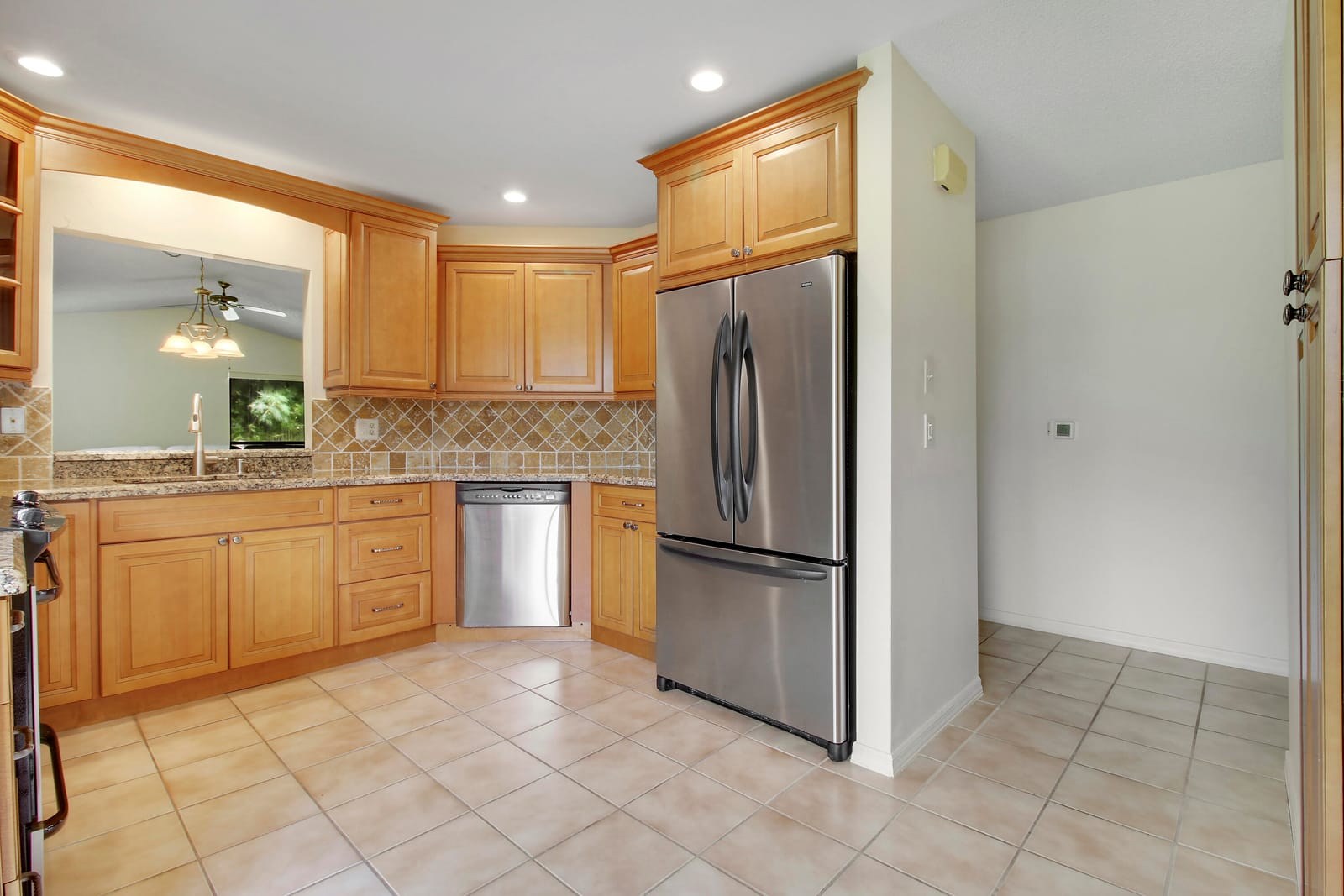 6807 SE Yorktown Drive — photo 12