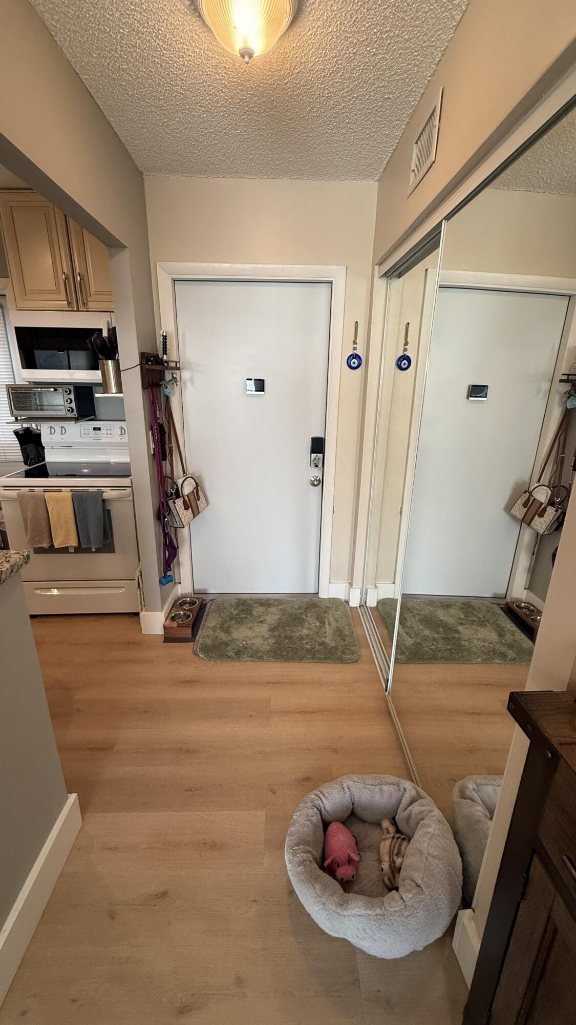540 SE 2ND Avenue J7, Deerfield Beach, FL 33441 photo 3