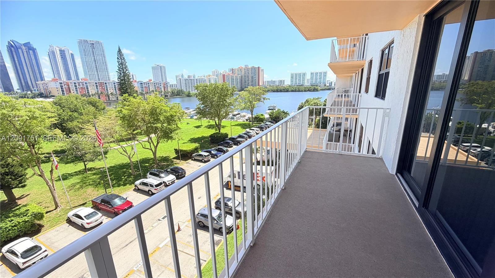 290 174th Street 611, Sunny Isles Beach, FL 33160 photo 27