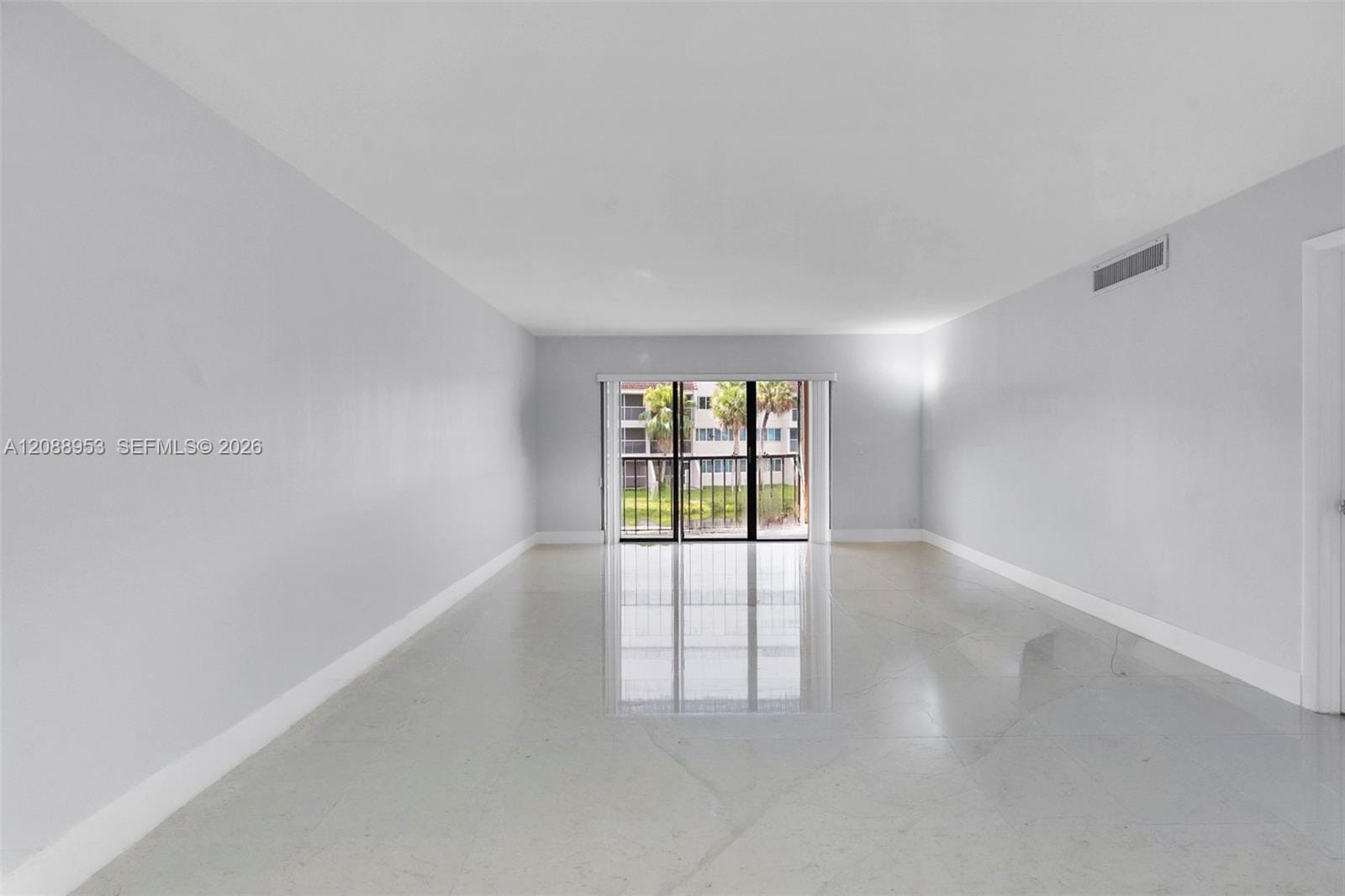 150 Lakeview Drive 203 — photo 10
