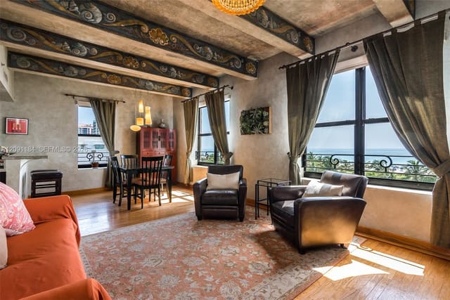 1330 Ocean Drive R5F, The Netherland Condo, Miami Beach, FL