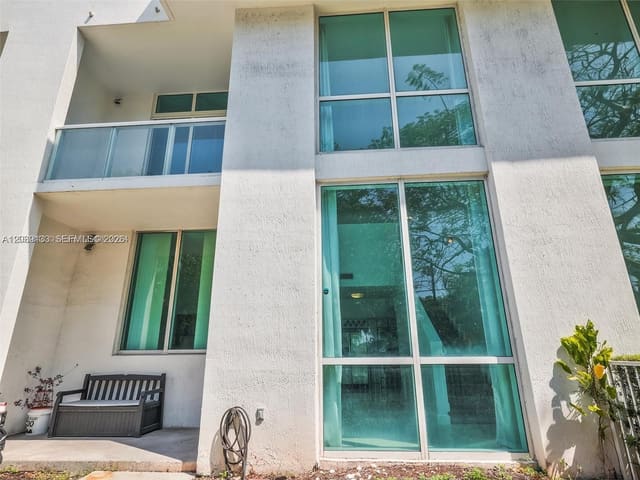 1871 S River Drive A02, Miami, FL 33125