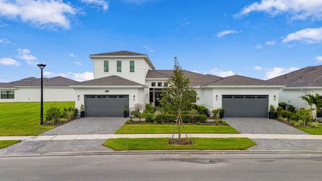 12984 SW Shinnecock Drive, Port St. Lucie, FL 34987