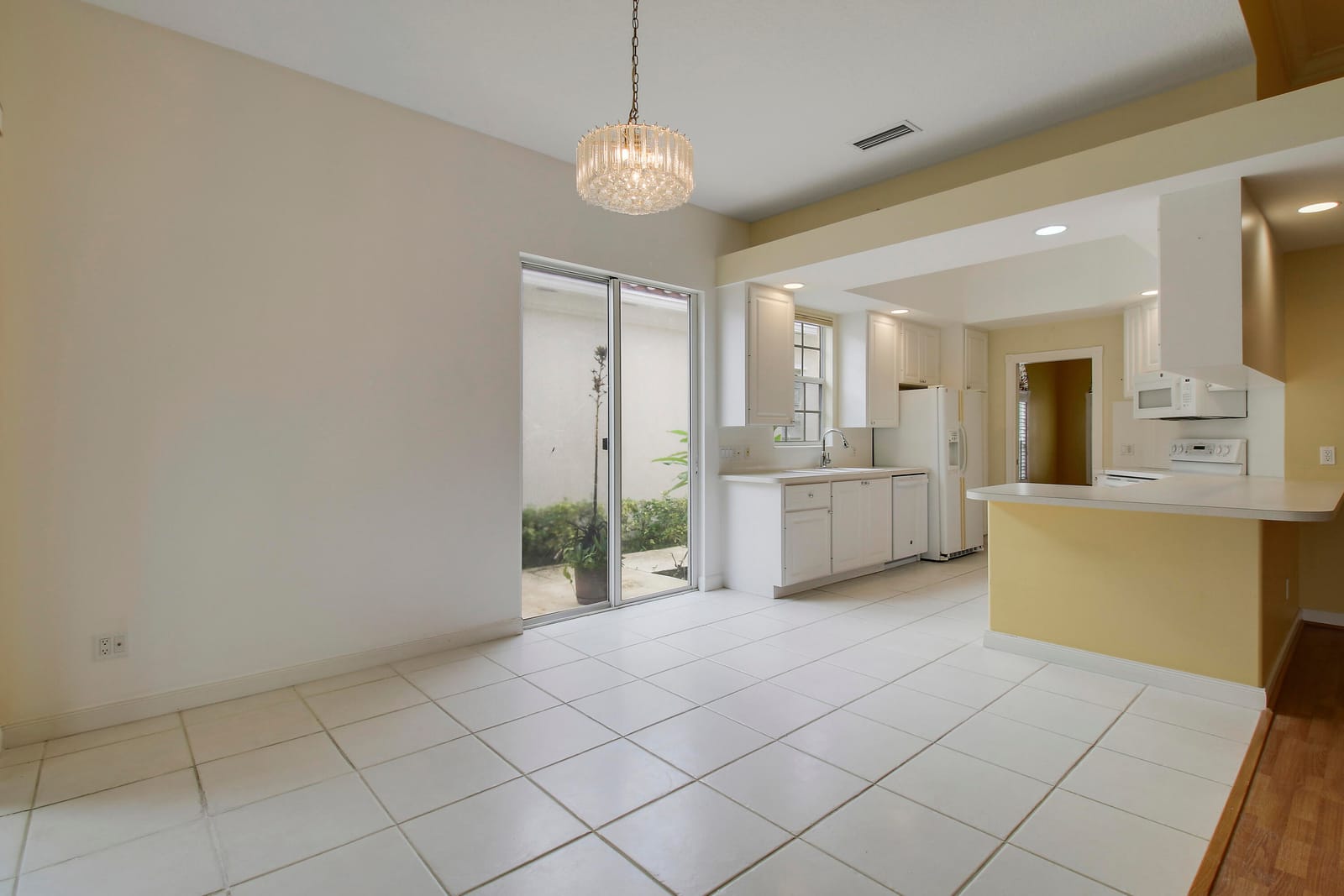 10755 WHARTON Way — photo 4
