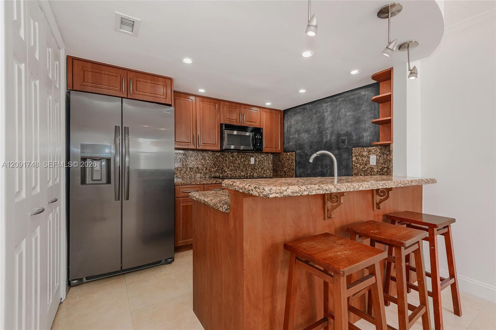 4520 SW 68th Ct Circle 25-5 — photo 4