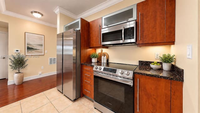 7350 SW 89th Street 716S, Miami, FL 33156
