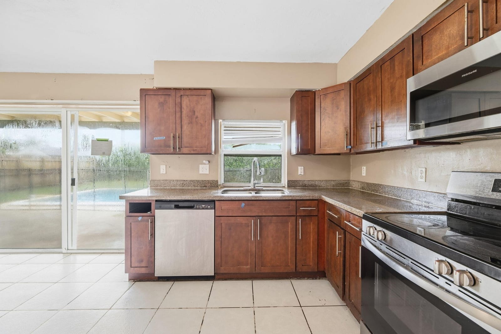 6540 GRANT Court, Hollywood, FL 33024 photo 12