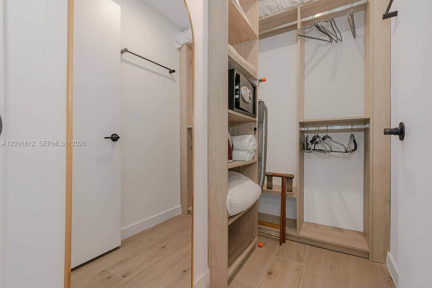 225 2nd Street 3102 — photo 8