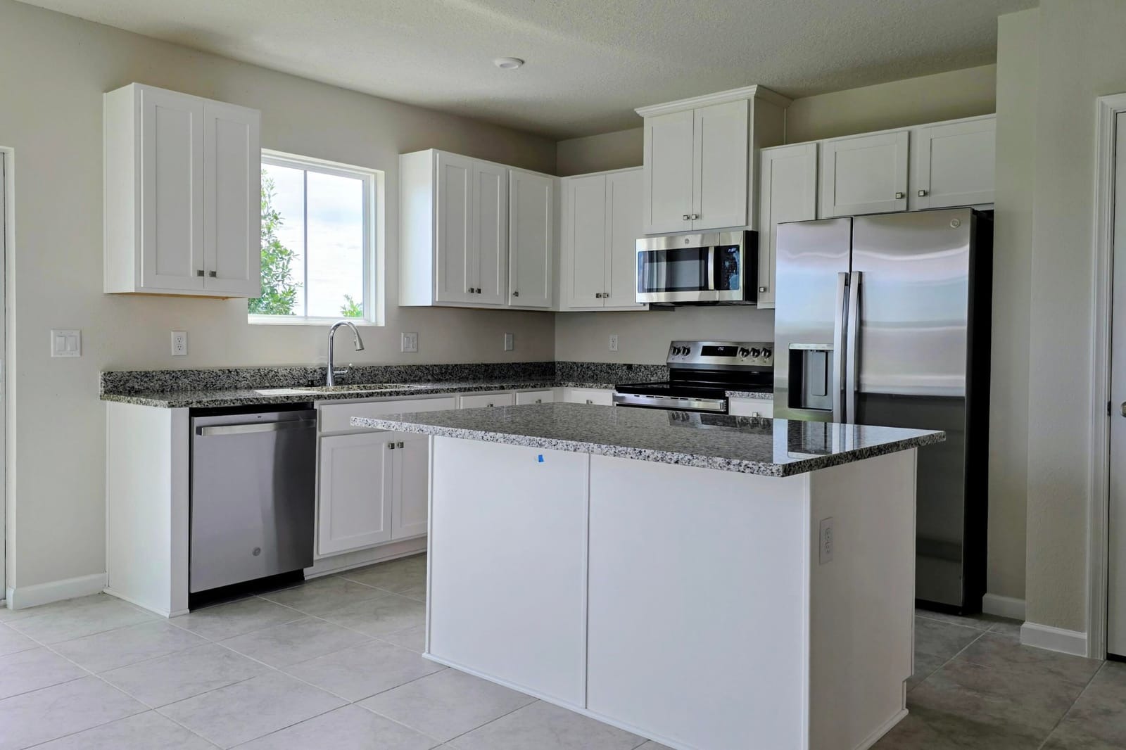 15712 SW Seasons Street, Indiantown, FL 34956 photo 11