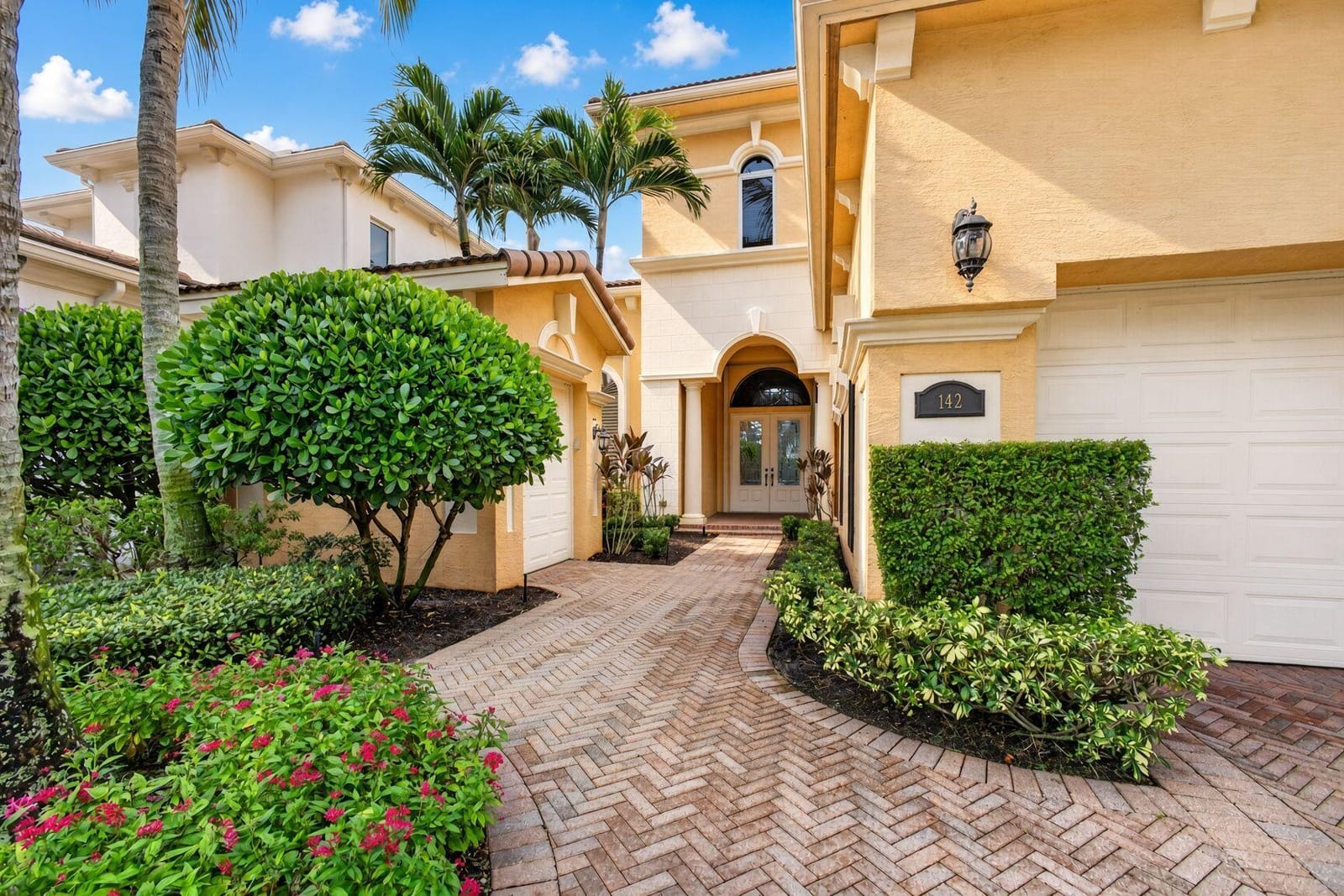142 Viera Drive, Palm Beach Gardens, FL 33418 photo 6