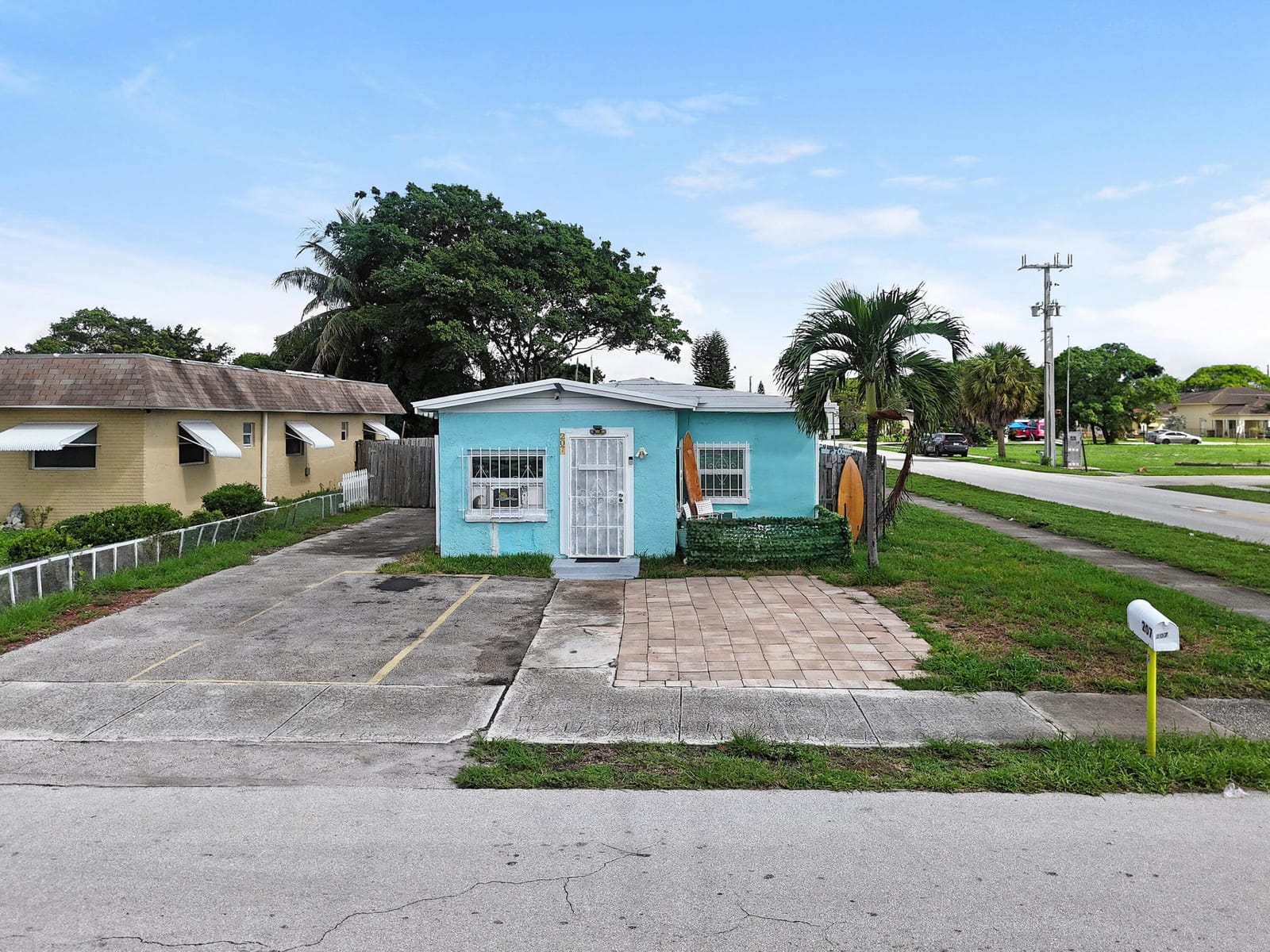 207 SW 4TH Street, Deerfield Beach, FL 33441 photo 19