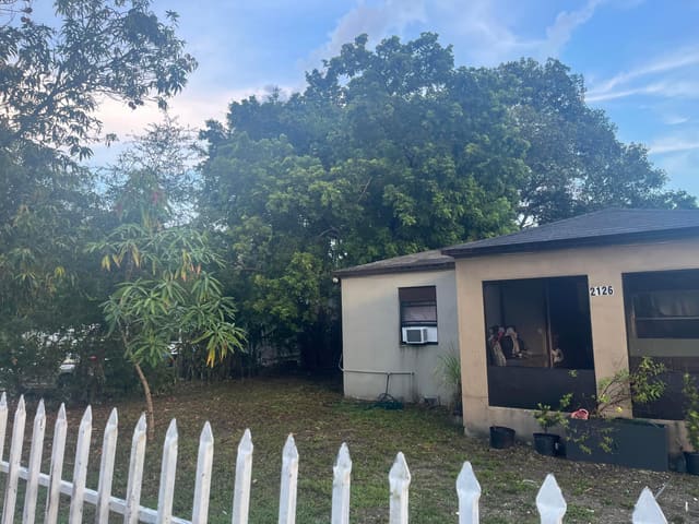 2126 NW 92ND Street, Airline Estates, Miami, FL