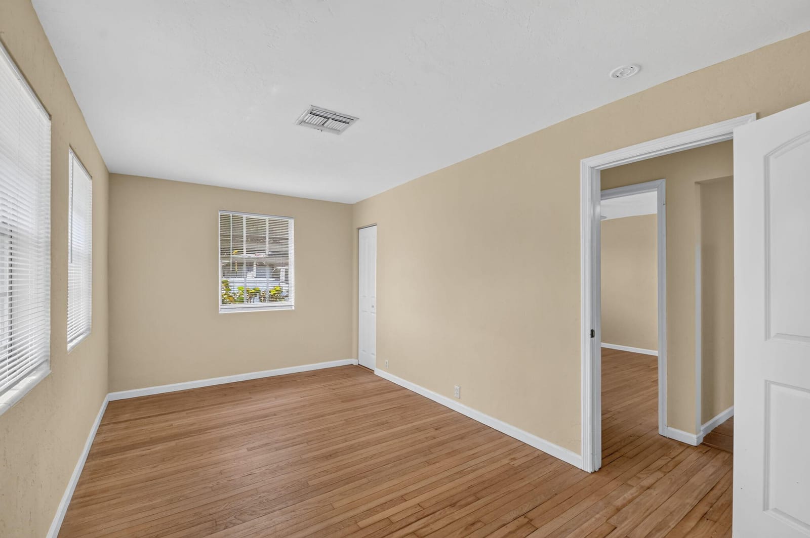 603 N Broadway, Lantana, FL 33462 photo 13