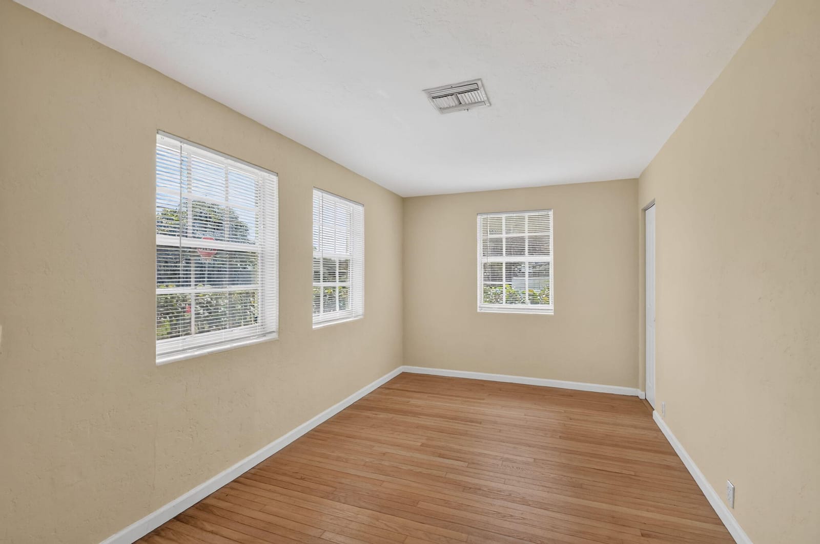 603 N Broadway, Lantana, FL 33462 photo 14