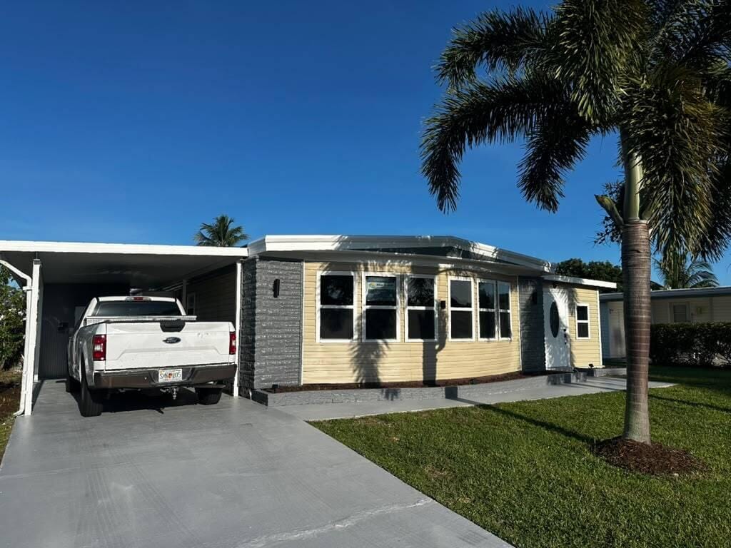 8572 Crown Drive, Boynton Beach, FL 33436 photo 5