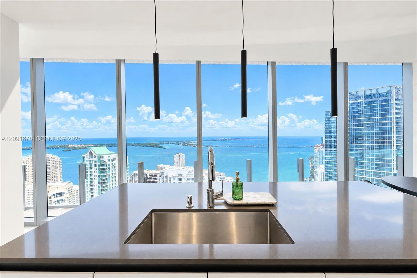 300 Biscayne Blvd Way 4701E, Miami, FL 33131 photo 15