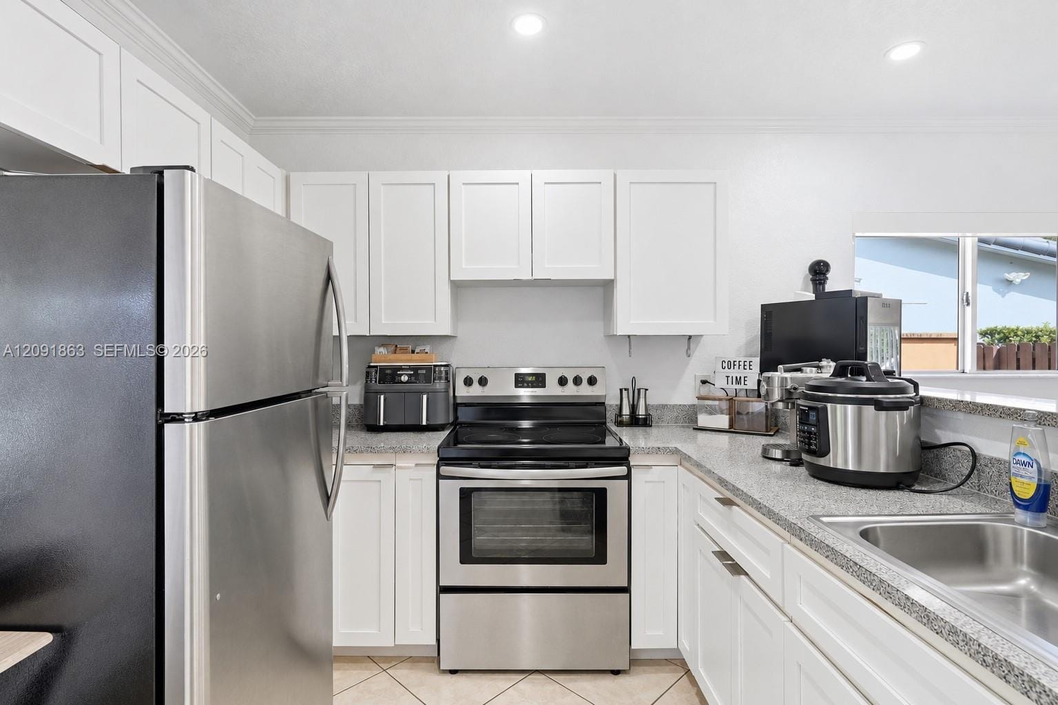5945 NW 38th Street 5947 — photo 11