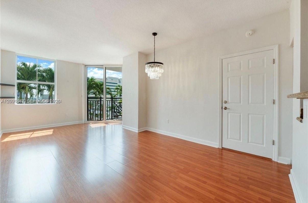 357 Almeria Avenue 606 — photo 2