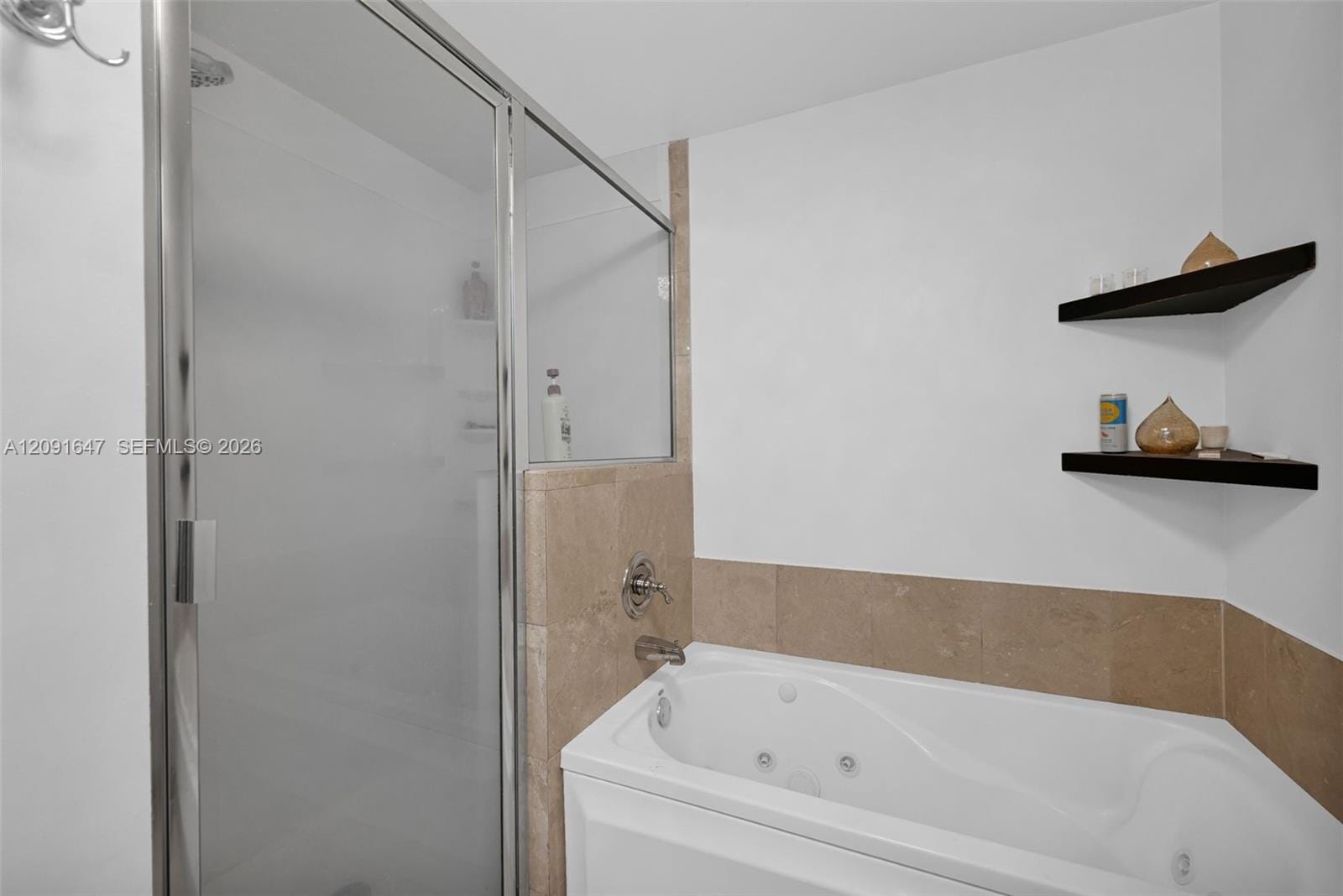 357 Almeria Avenue 606, Coral Gables, FL 33134 photo 14