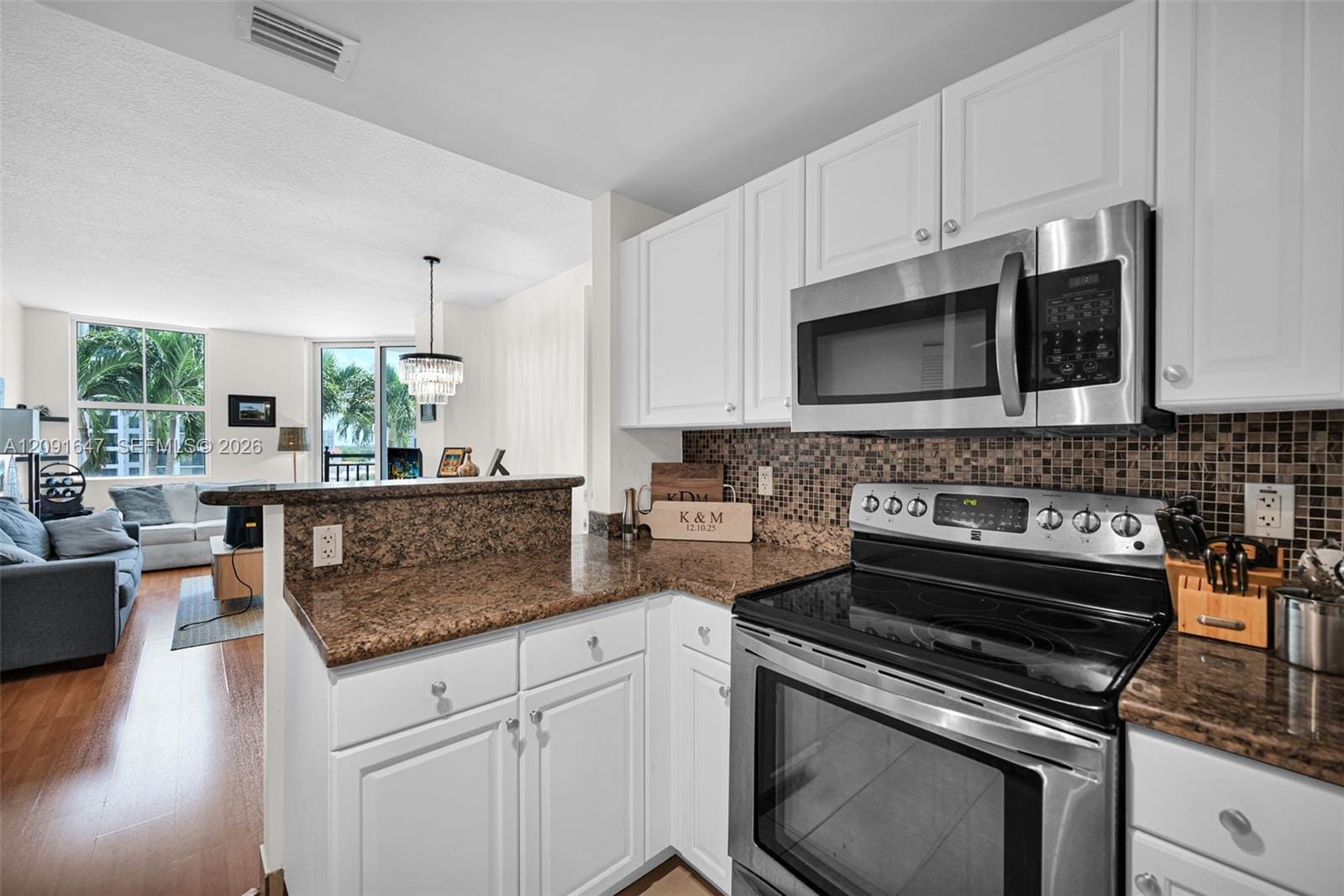 357 Almeria Avenue 606 — photo 4