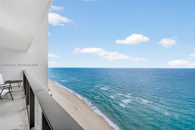 2301 S Ocean Drive 2302, Hollywood, FL 33019