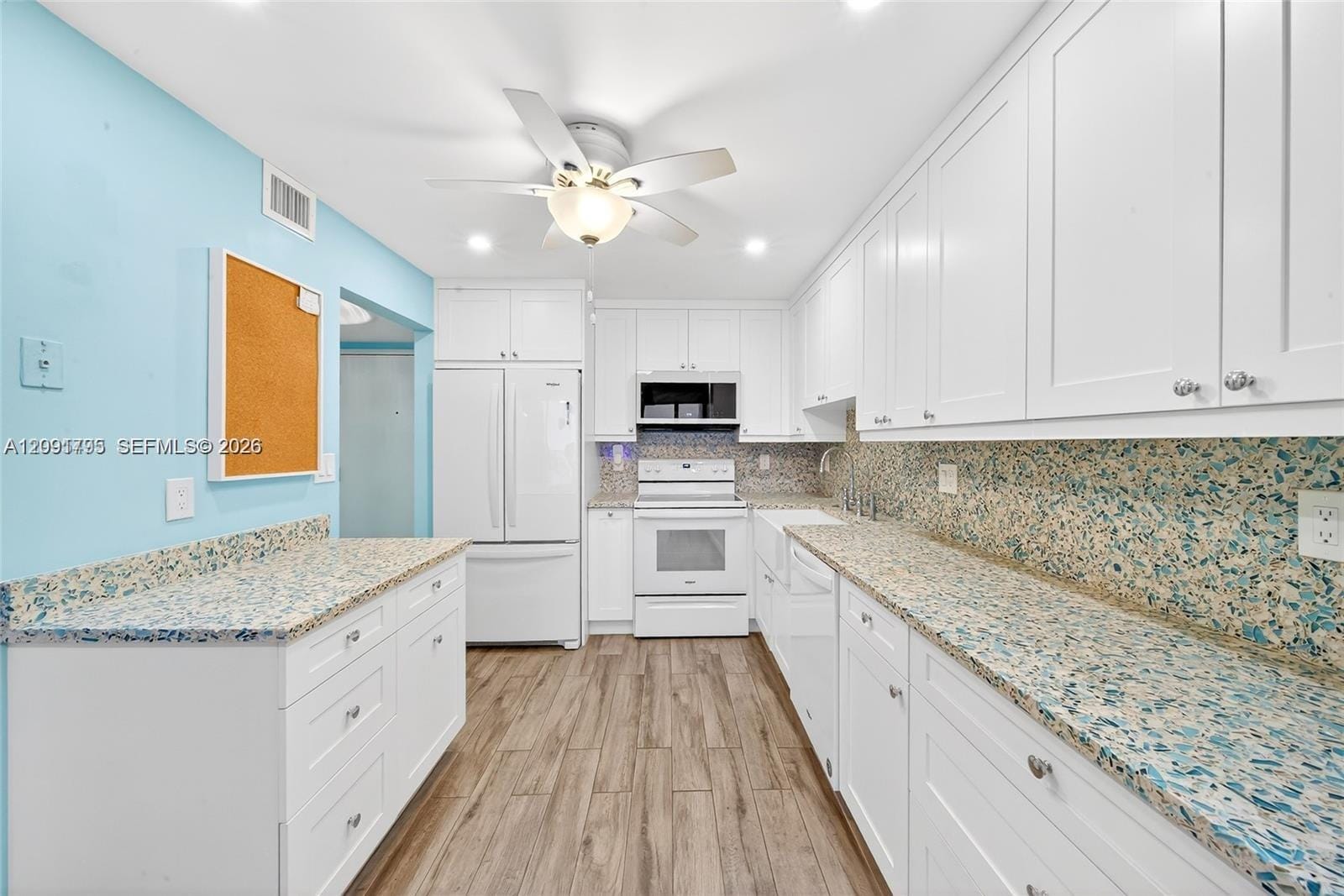 2301 S Ocean Drive 2302 — photo 12