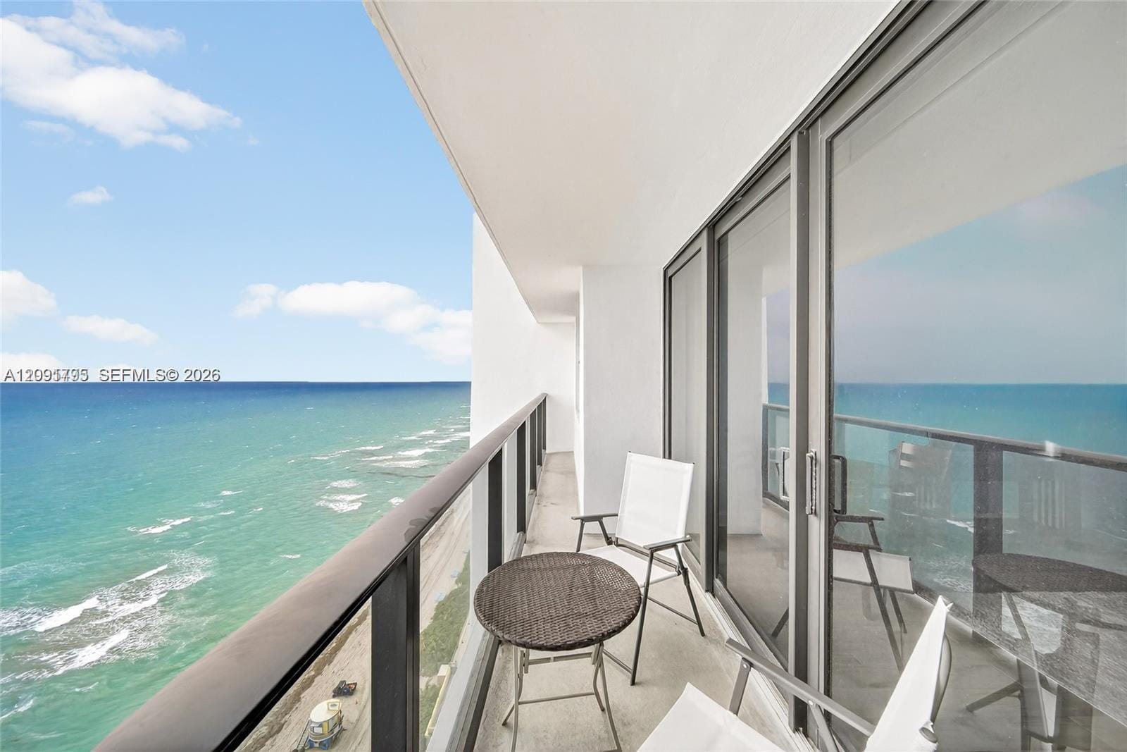 2301 S Ocean Drive 2302 — photo 3