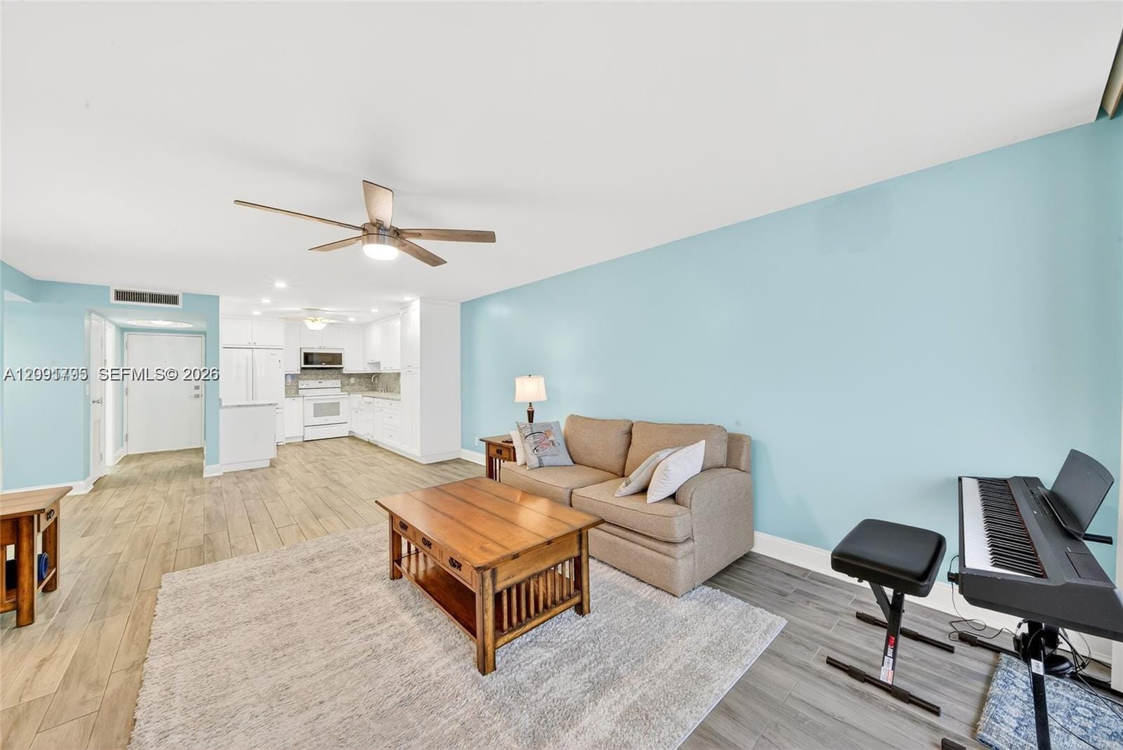 2301 S Ocean Drive 2302 — photo 8