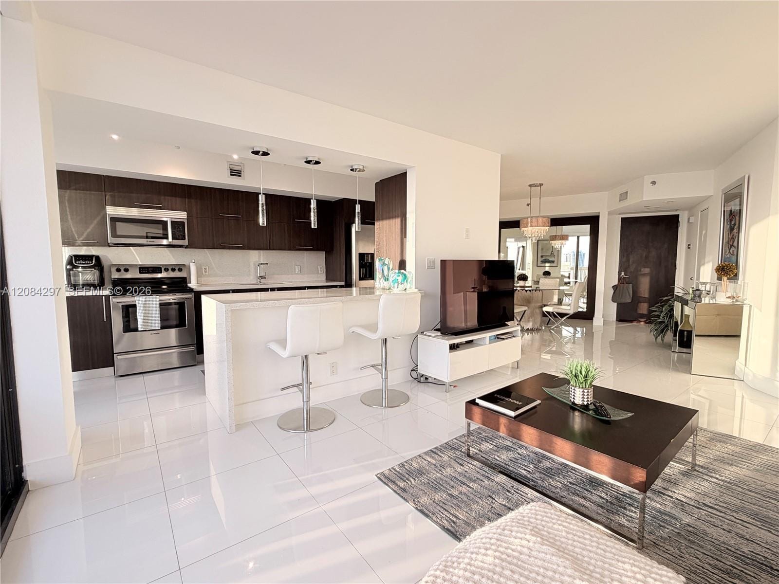 1000 W Island Boulevard 1911, Aventura, FL 33160 photo 13