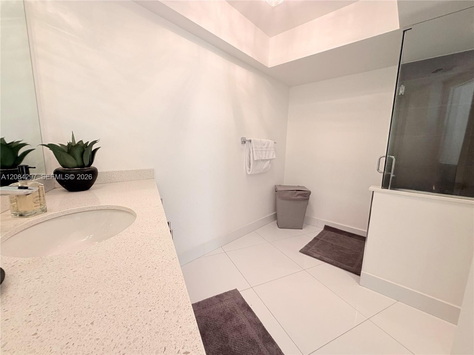 1000 W Island Boulevard 1911, Aventura, FL 33160 photo 30