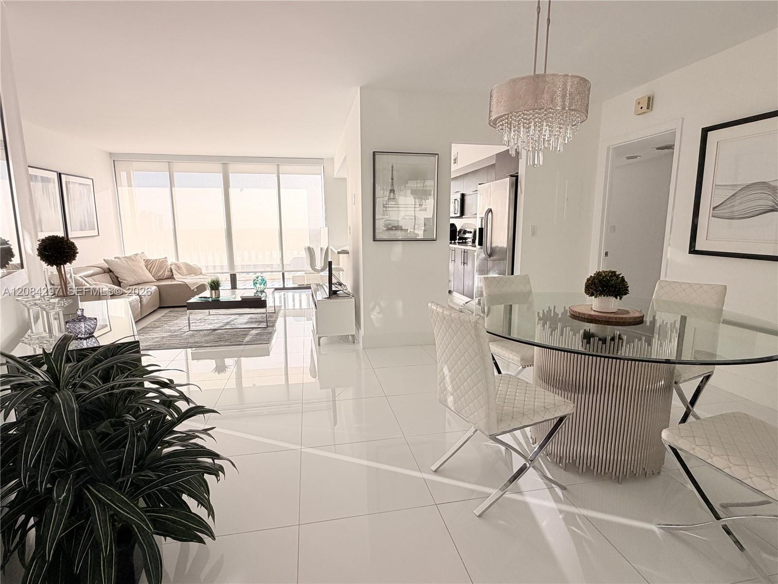 1000 W Island Boulevard 1911, Aventura, FL 33160 photo 4