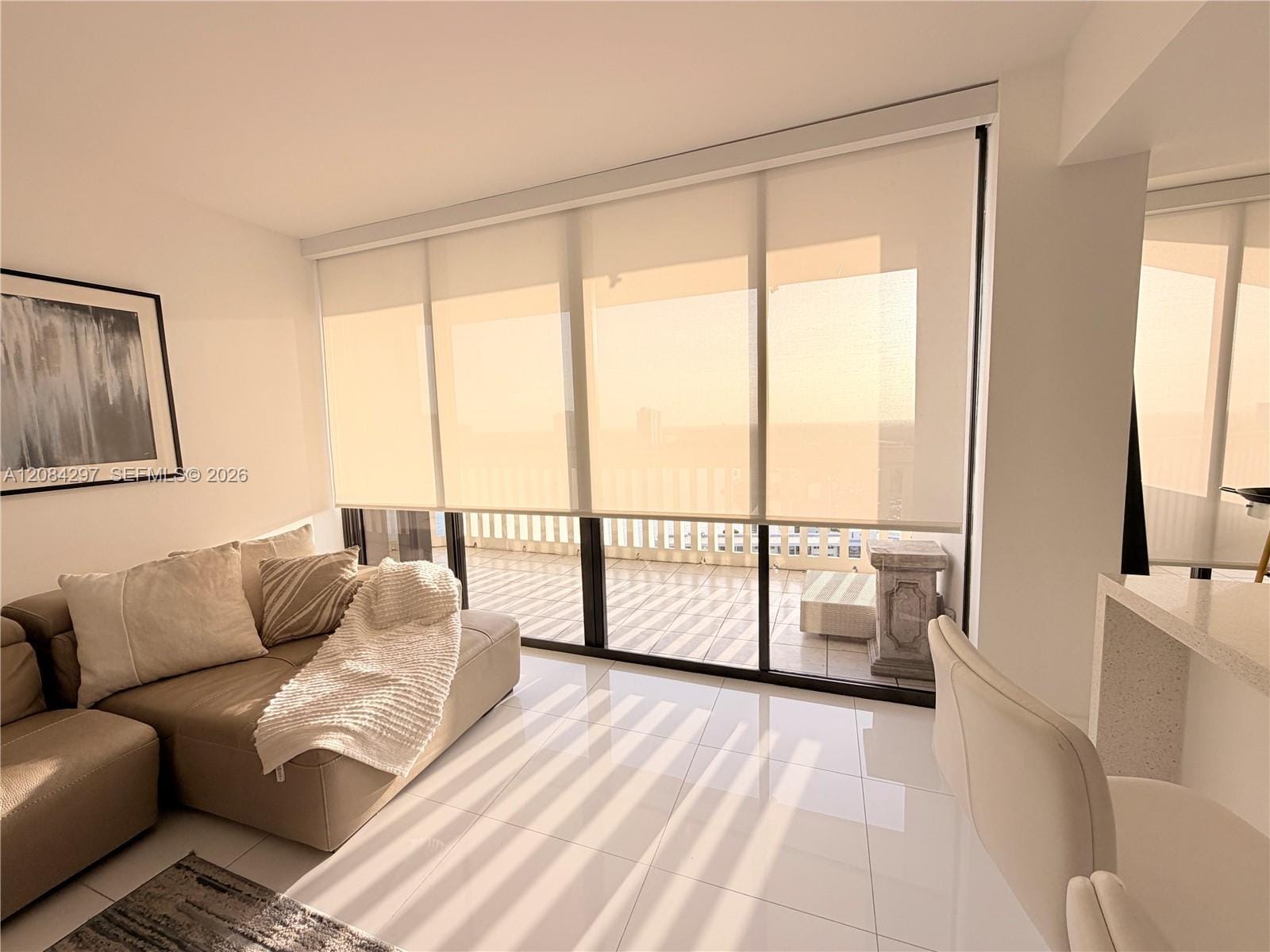 1000 W Island Boulevard 1911, Aventura, FL 33160 photo 7