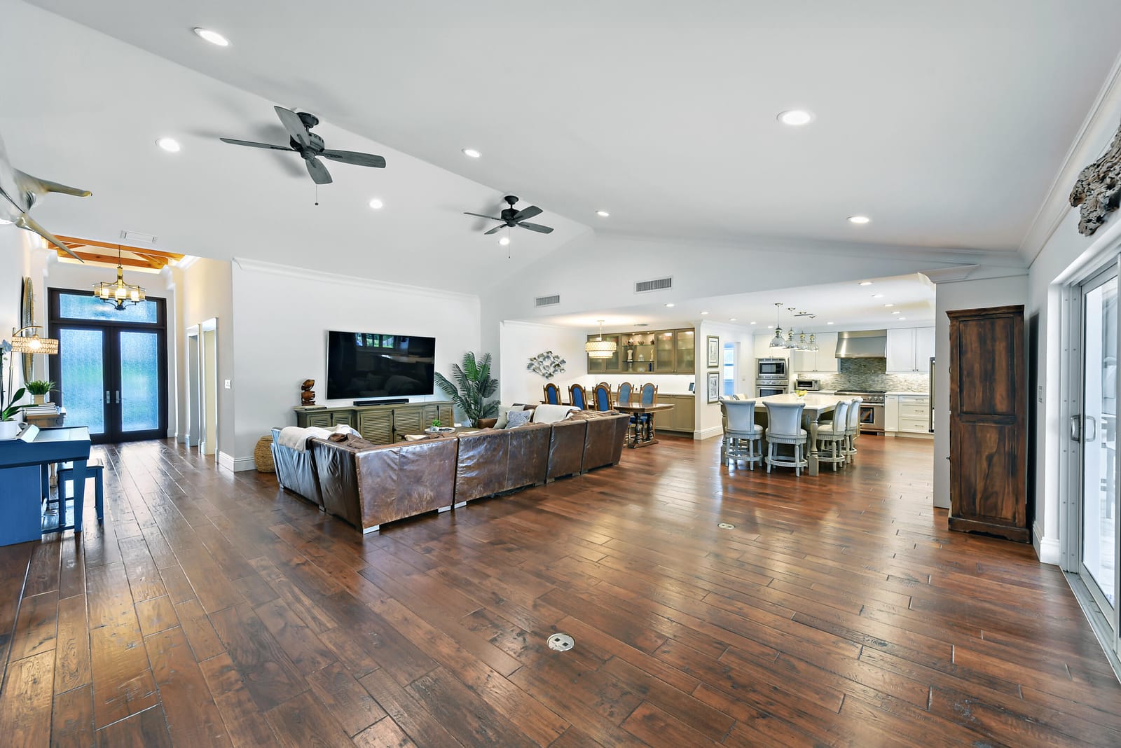 730 CAMINO LAKES Circle, Boca Raton, FL 33486 photo 16