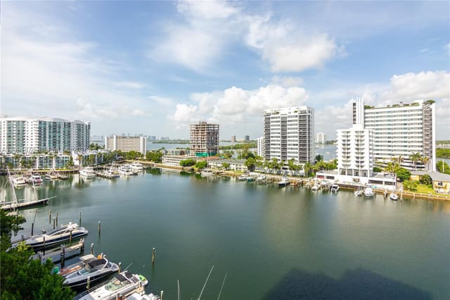 7928 East Drive 903, North Bay Village, FL 33141