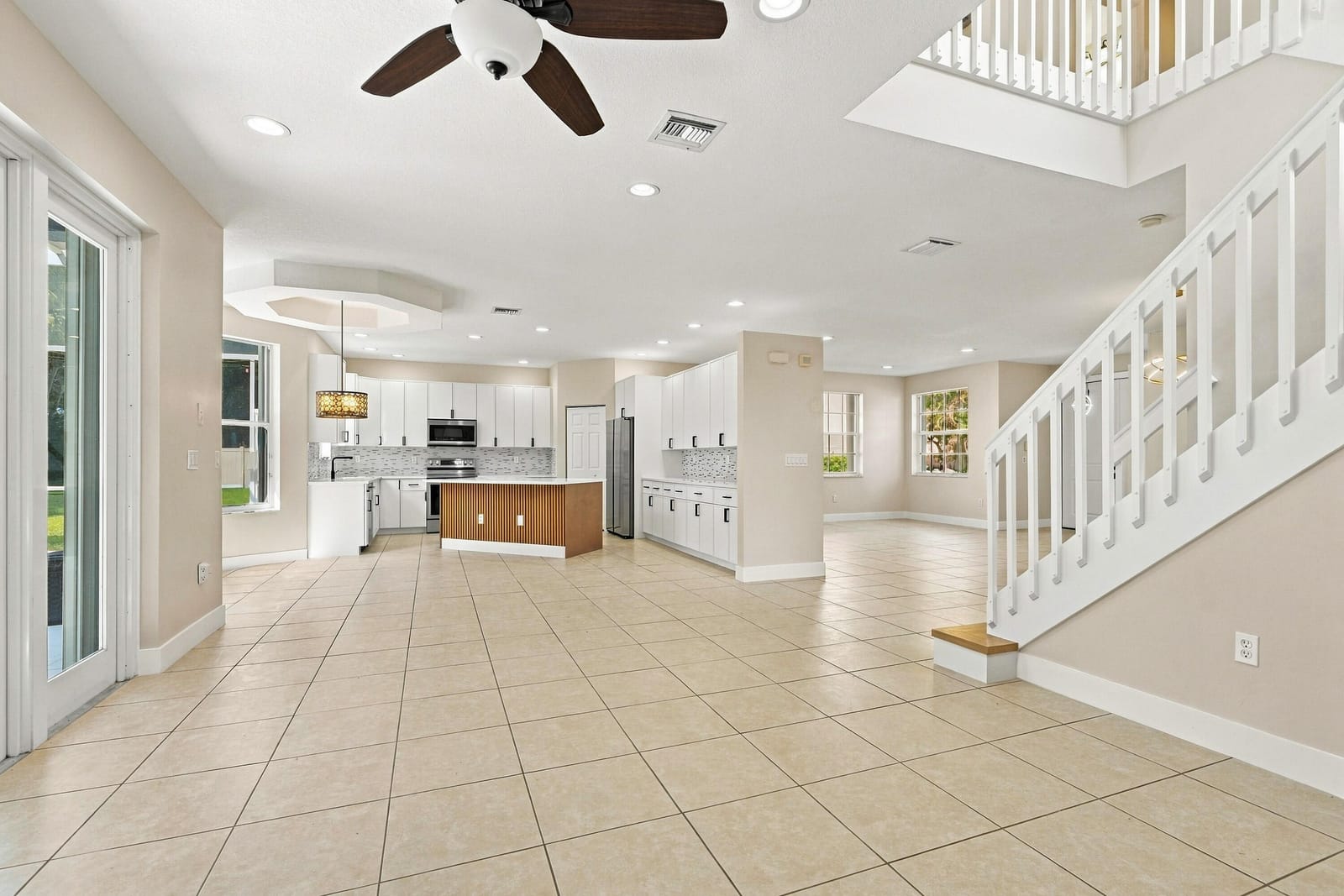 2956 Shaughnessy Drive — photo 4