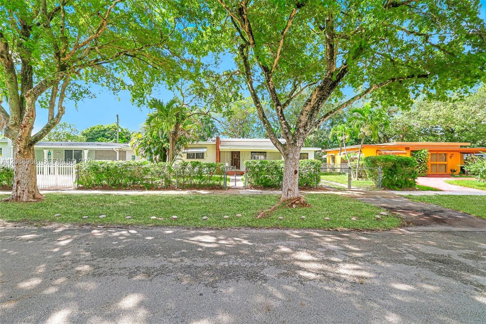 340 NW 128th Street, North Miami, FL 33168 photo 2