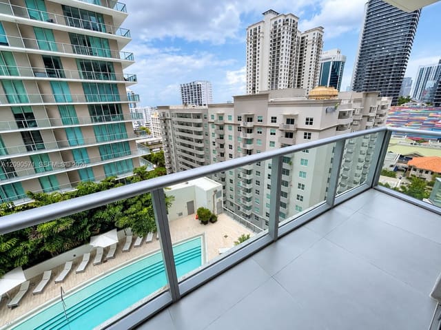 1100 S Miami Avenue 1406, Miami, FL 33130