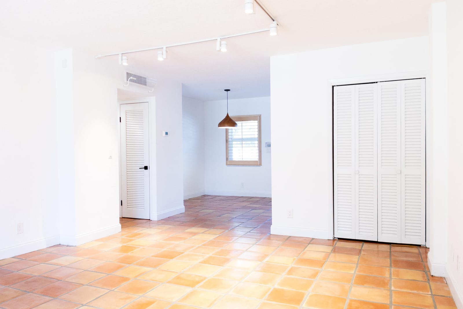 139 SUNRISE Avenue 107, Palm Beach, FL 33480 photo 17