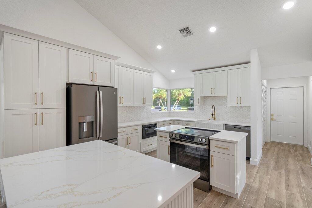 107 Golfview Court, Palm Beach Gardens, FL 33418 photo 10