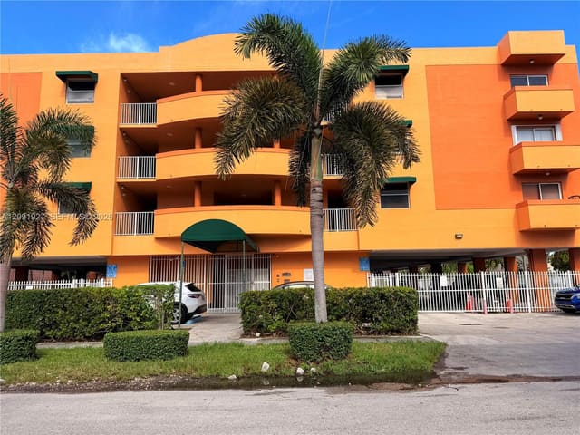 2441 SW 31st Avenue 110, Miami, FL 33145