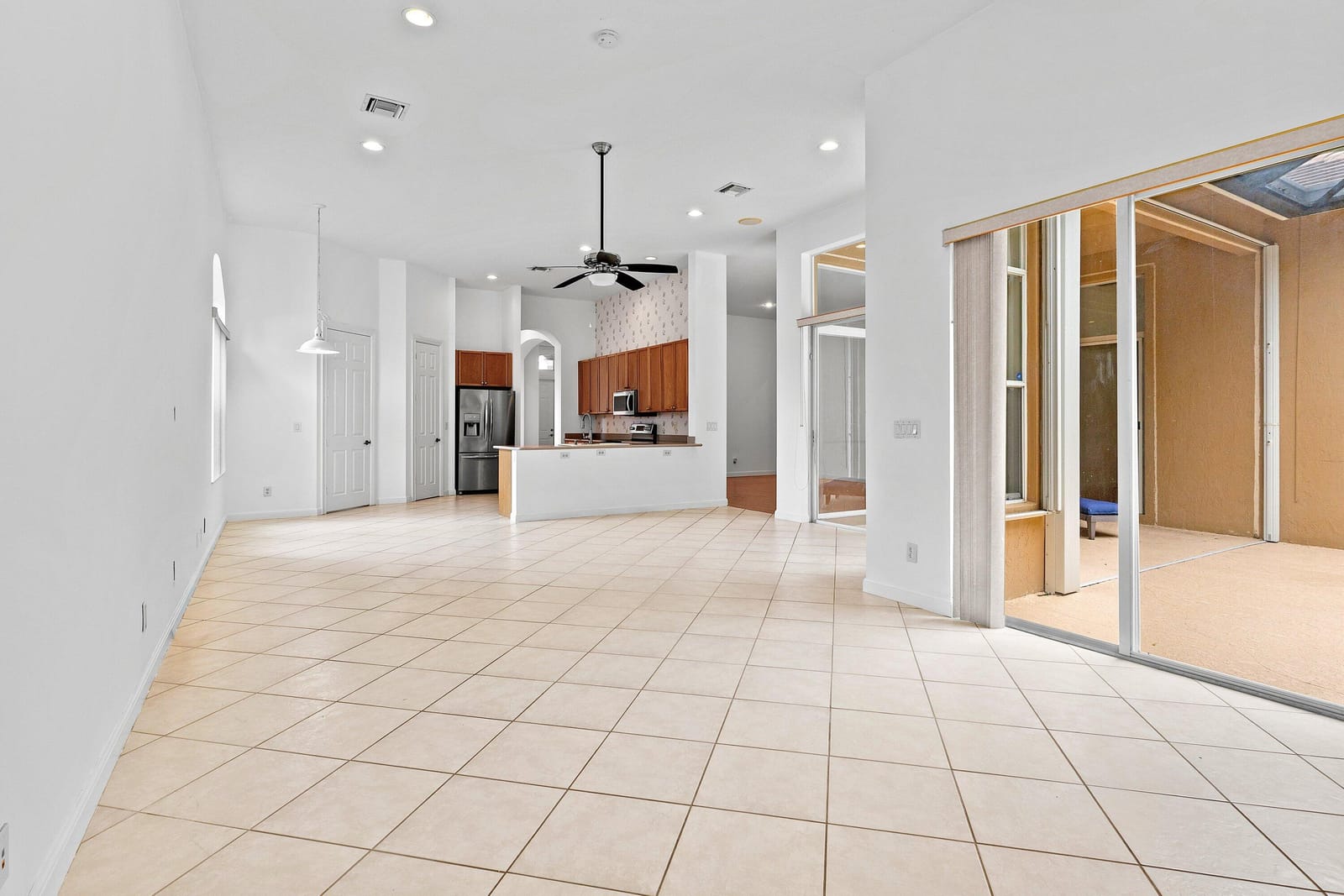 6856 HOULTON Circle, Lake Worth, FL 33467 photo 13